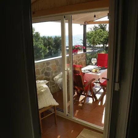 Beach House Maria 3* Drage